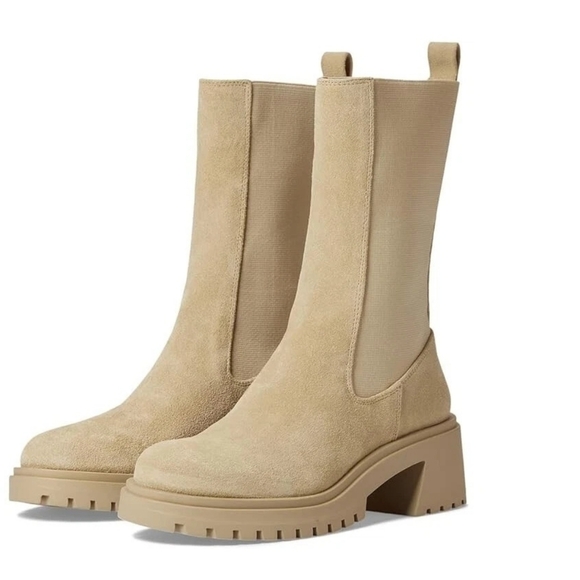 Steve Madden Shoes - Steve Madden Chelsea Boots Beige Hesitant Round Toe Block Heel Sz.8
